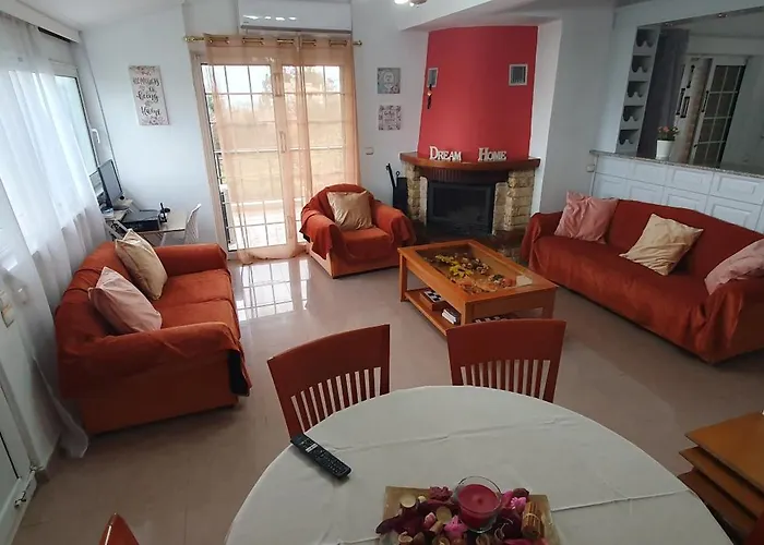 Vacation And Relaxation Home Oropos